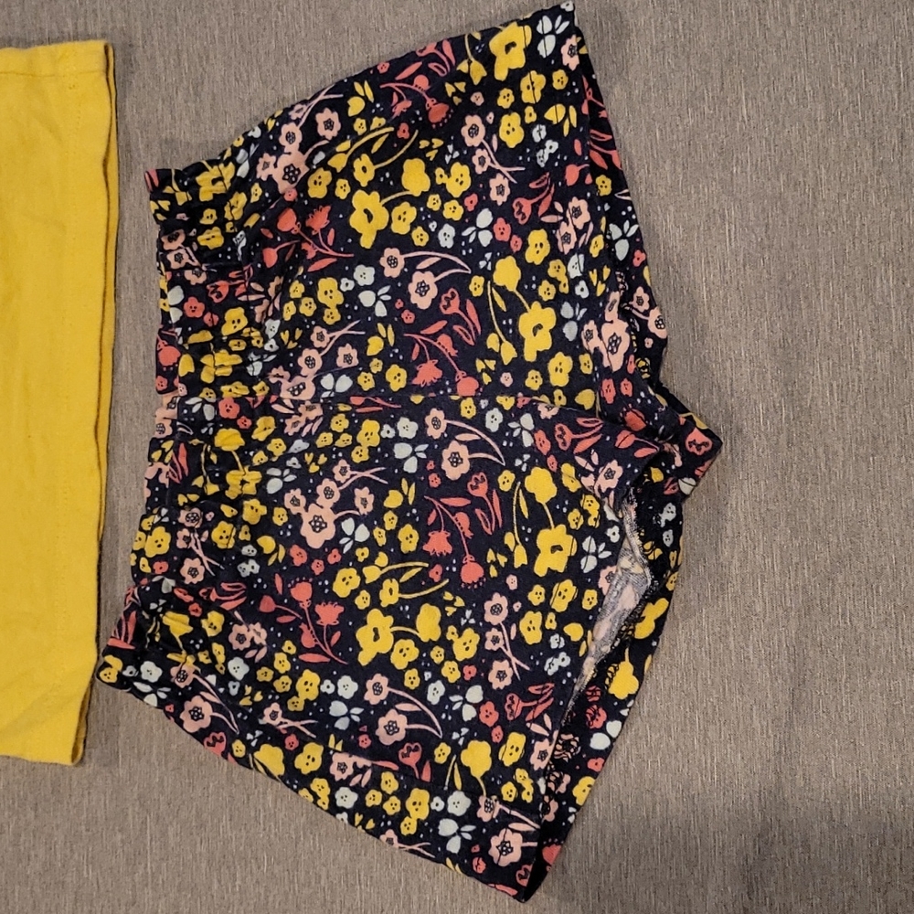 Carter's Outfit - Picture 3 of 8